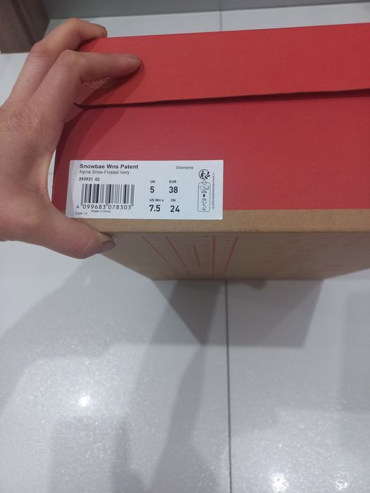 Nowe śniegowce Puma 38, długość wkładki 24 cm