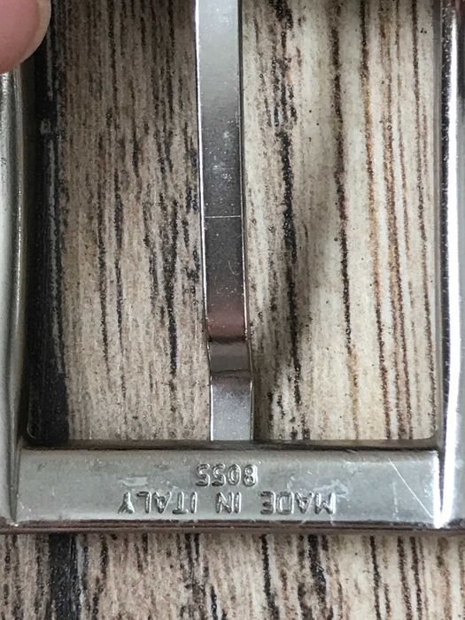 Skórzany pasek Valentino made in Italy