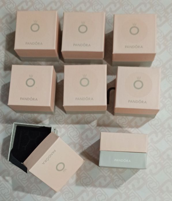 1 Caixa Pandora P/ Brincos / Anéis / Charms - Novas - 24h