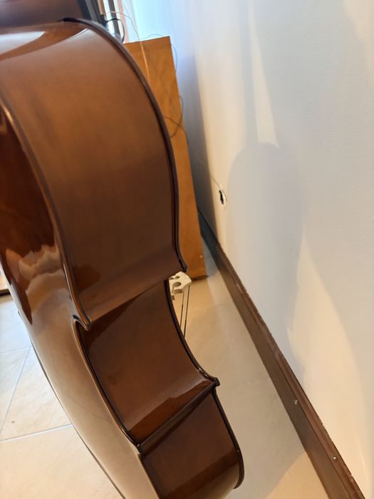 Violoncelo 4/4 (Tamanho Adulto) + Arco | Ótimo estado