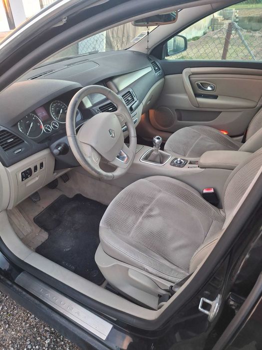Renault laguna III 2.0 150cv