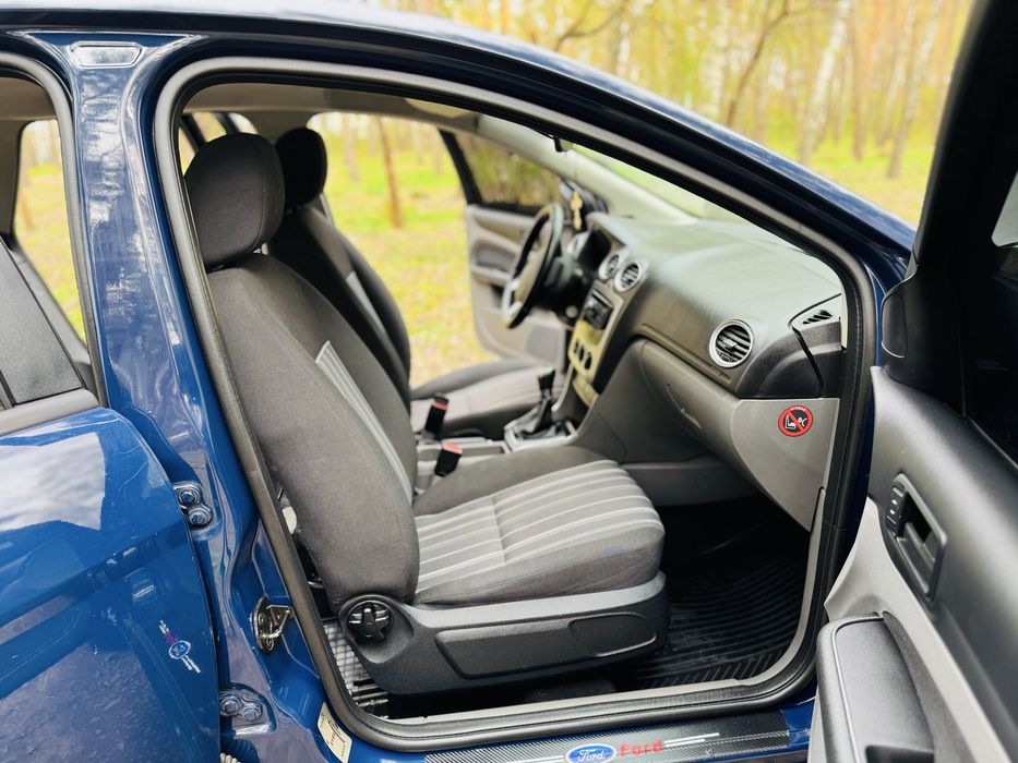 Ford Focus 1.6 Duratec Titanium 2011 рік Official