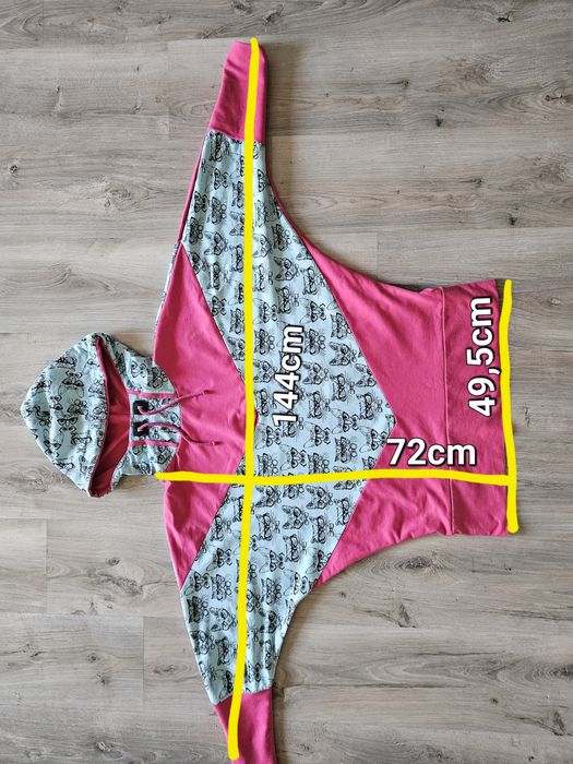 Bluza w koty , Małgoszata.  Rozmiar M/L.