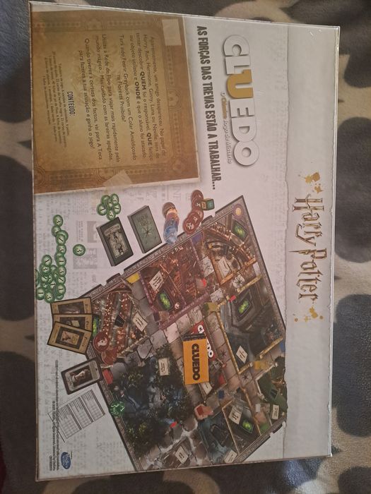Jogo de tabuleiro: Clued Harry Potter