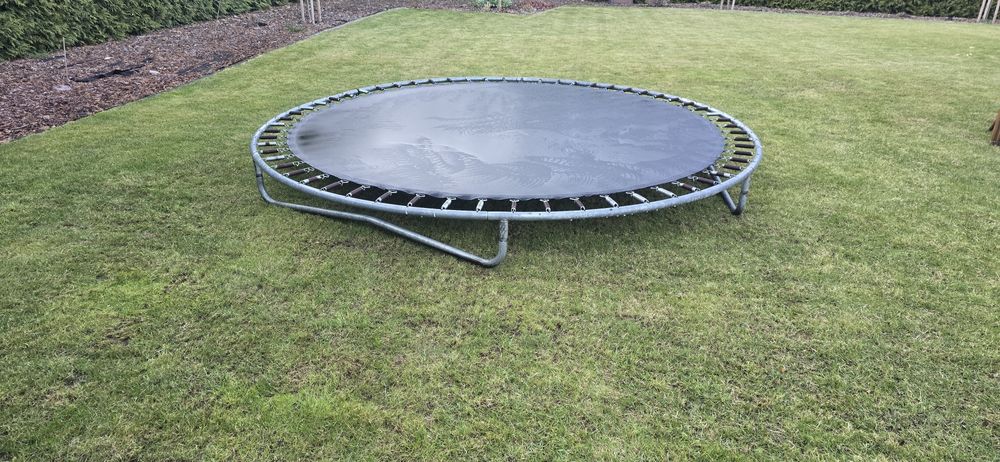 Sprzedam trampolinę