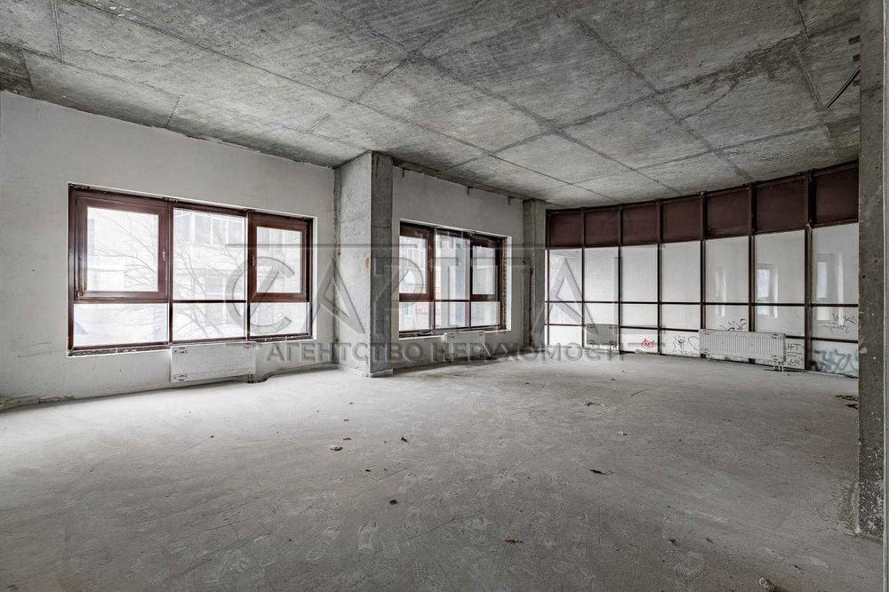 Продаж/Торгівельна площа/Хмельницького Богдана/Центр/684m2/1 150 000 $/Київ