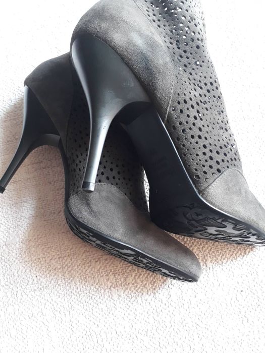 Обувь, взуття, босоніжки