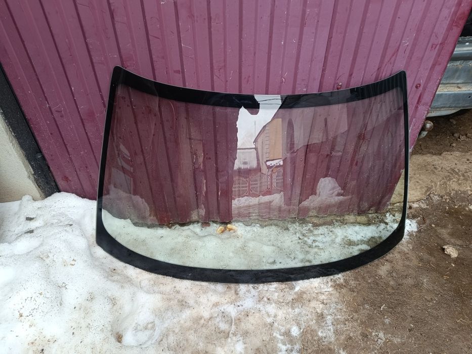 Скло ваз 2110 2111 2112