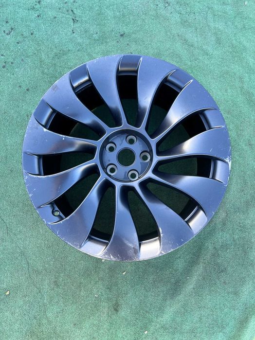 поштучно диск 5/114.3 r21 Tesla Y Perfomance