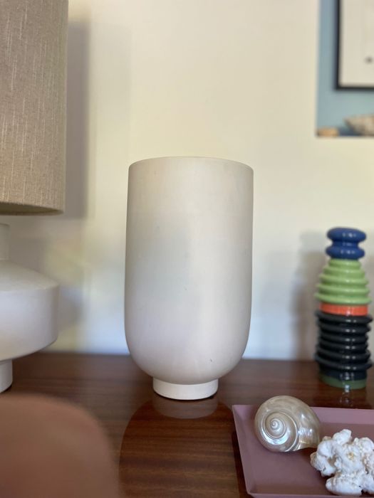 Jarra de cerâmica com cara