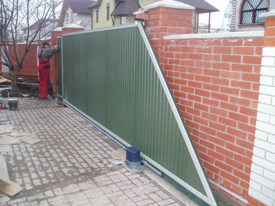 Ворота автоматические, откатные, распашные.