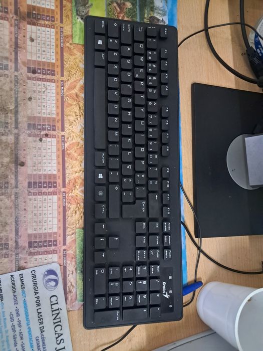 Monitor mais teclado