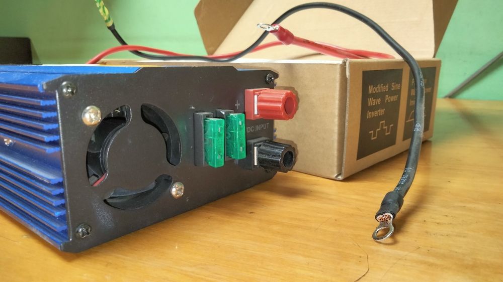 Інвертор  Lemanso