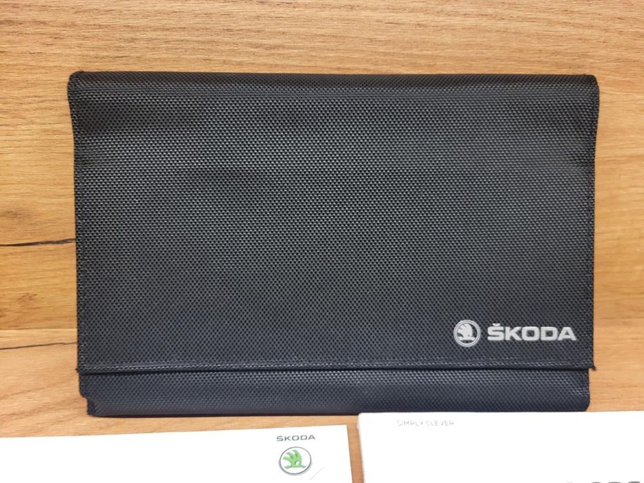 Instrukcja obsługi Skoda Rapid 05/2015 PL etui