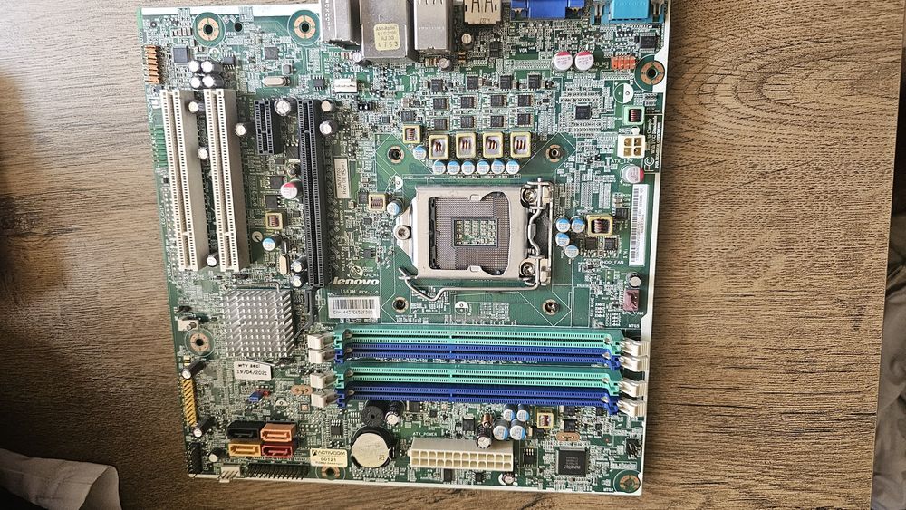płyta główna Lenovo IS6XM DDR3