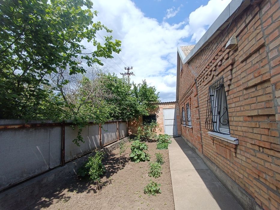 Дом  5 минут от центра