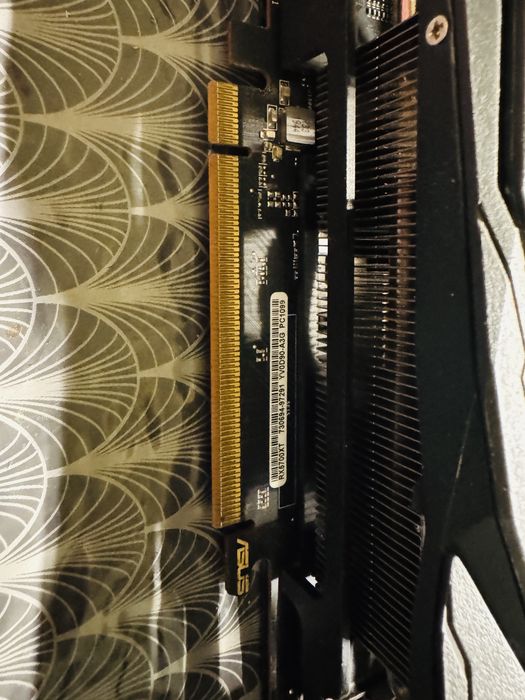Відеокарта asus rx5700xt rog strix 8gb аналог rtx3060