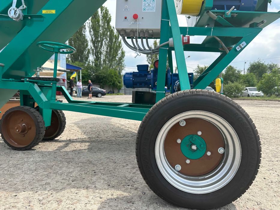 МОДЕРНІЗОВАНИЙ Зернометач ЗМ-120У, Зернонавантажувач, навантажувач