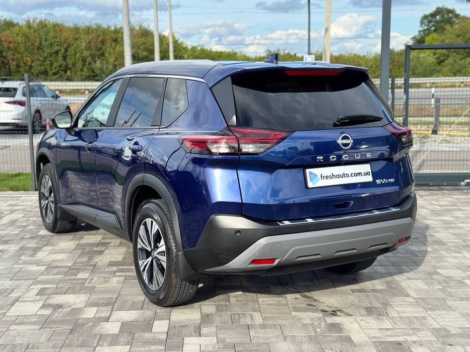 Nissan Rogue 2023 freshauto