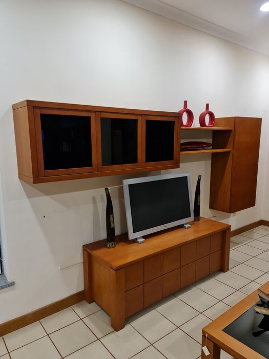 Conjunto de moveis de sala em cerejeira