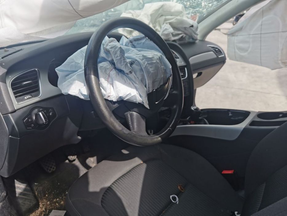 Peças Audi A4 Avant 2.0 TDI do ano 2012