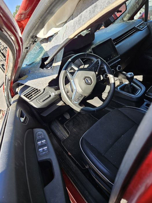 Renault Clio V 1.5 Blue DCi de 2020 para peças