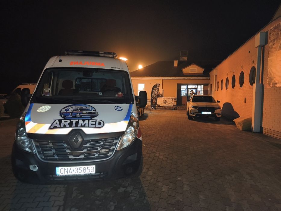 Transport sanitarny.