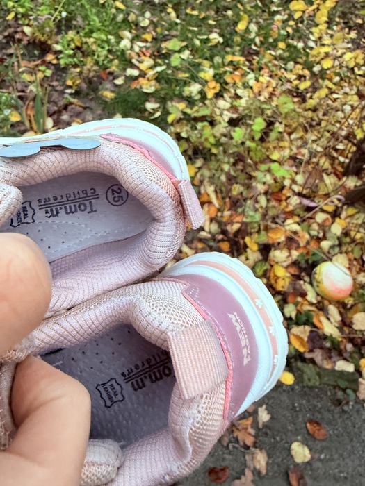 Даром кроссовки 25 размер томм