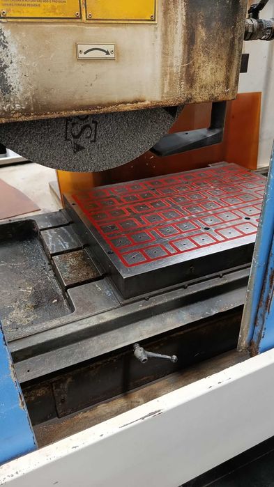 Retificadora CNC Plana
