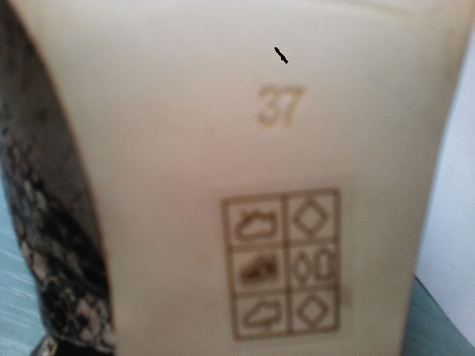 buty sandały na platformie GUESS, roz.37/ 23,5cm-max 24cm