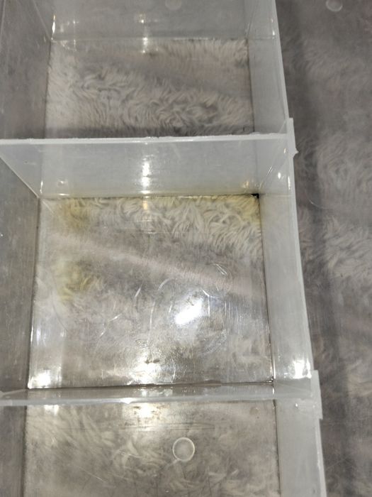 Два боксах для різних речей