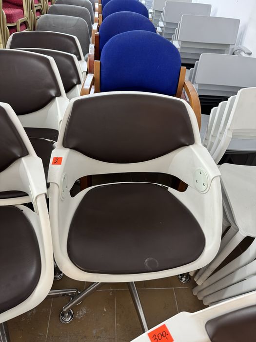 Krzesło,kuchenne,ogrodowe,socjalne,konferencyjne ,uzywane,poleasingowe