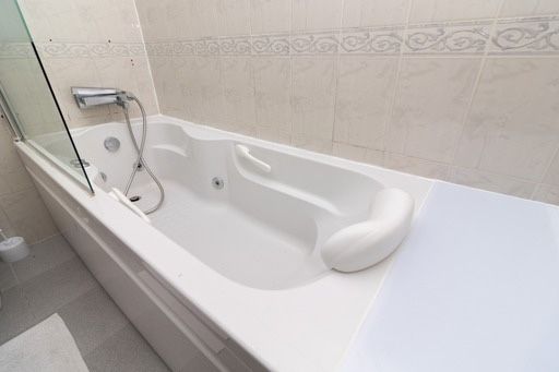 Apartamento T4 arrenda- se
