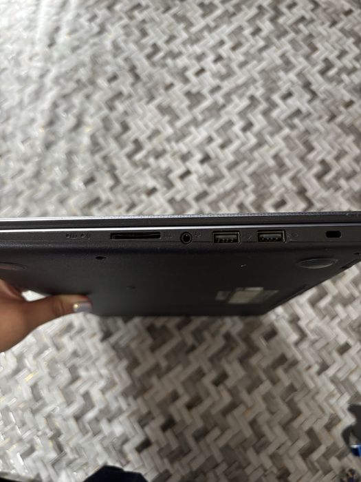 Computador portatil Asus