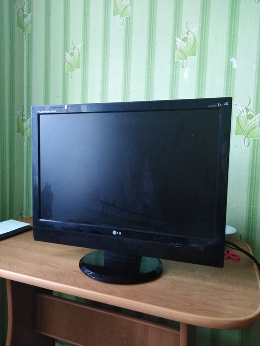 Телевизор LG нерабочий