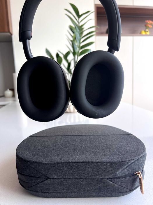 Auscultadores SONY WH-1000XM5 - Como novos