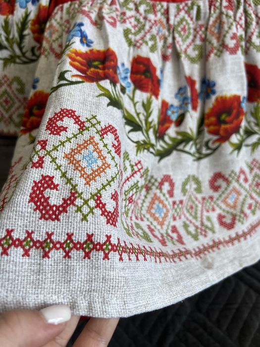 Сукння для дівчинки