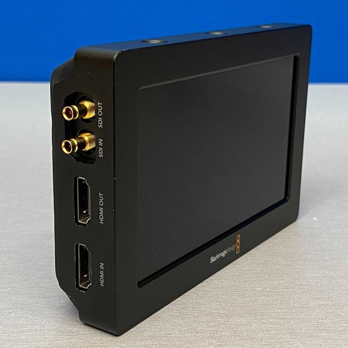 Blackmagic Video Assist 5" | 2015