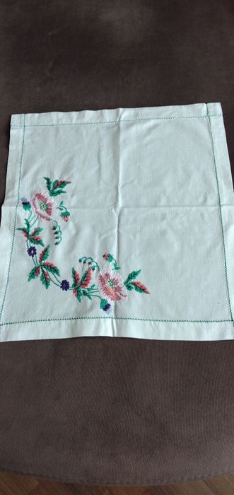 Серветки вишиті вручну