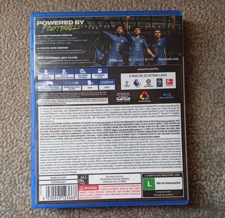 Диск FIFA 22 на PS 4 у відмінному стані