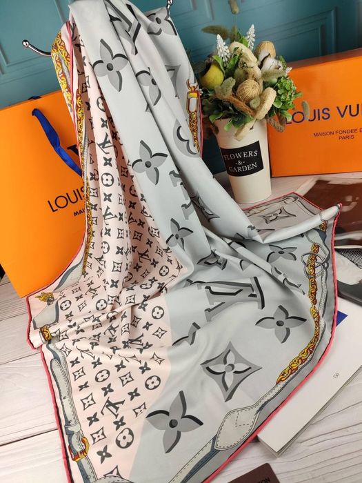 Шелковый платок Louis Vuitton Луи Витон шовкова хустка