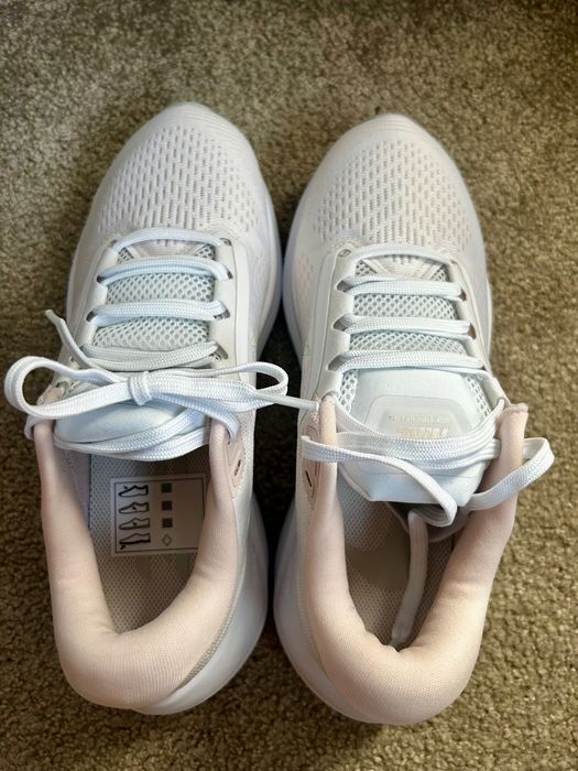 Nowe damskie buty Nike Air Zoom 38