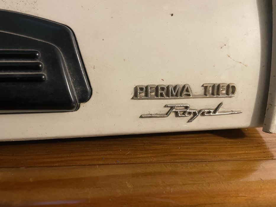 Vendo maquina de encaracular cabelos vintage