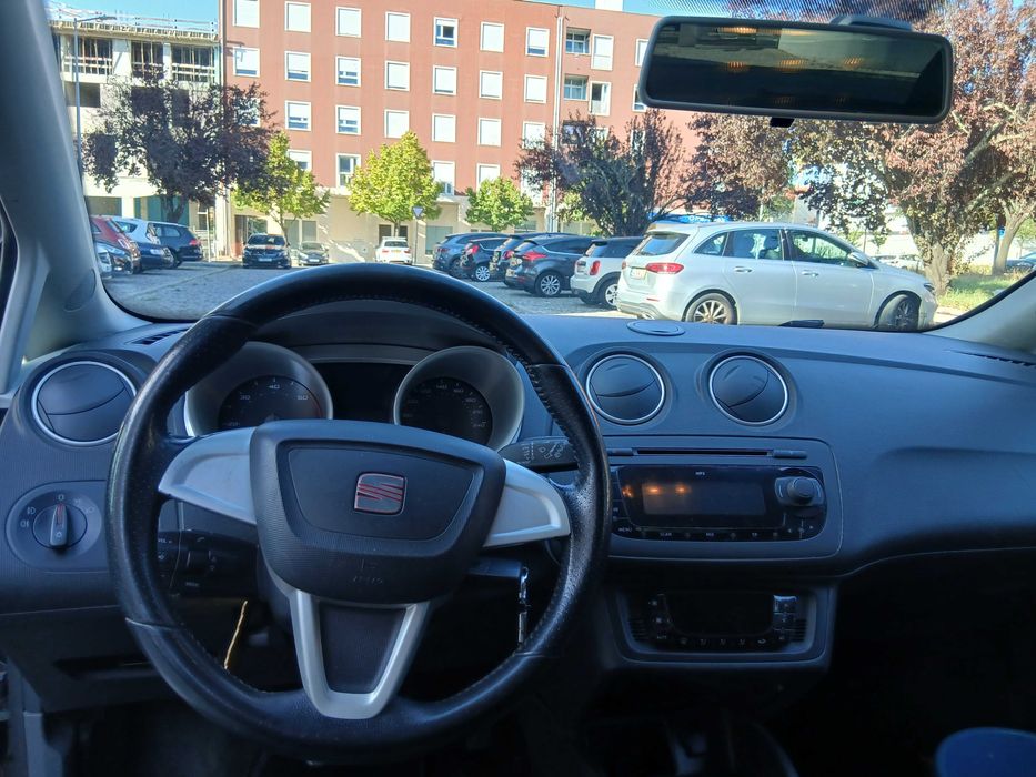 Seat Ibiza 1.6 TDI 105 cv Diesel.