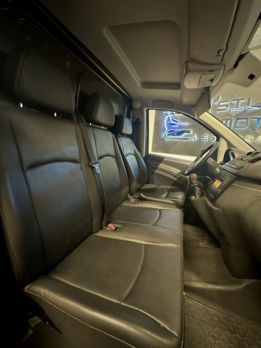 Mercedes Vito  2011