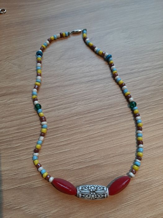 Naszyjnik z koralików