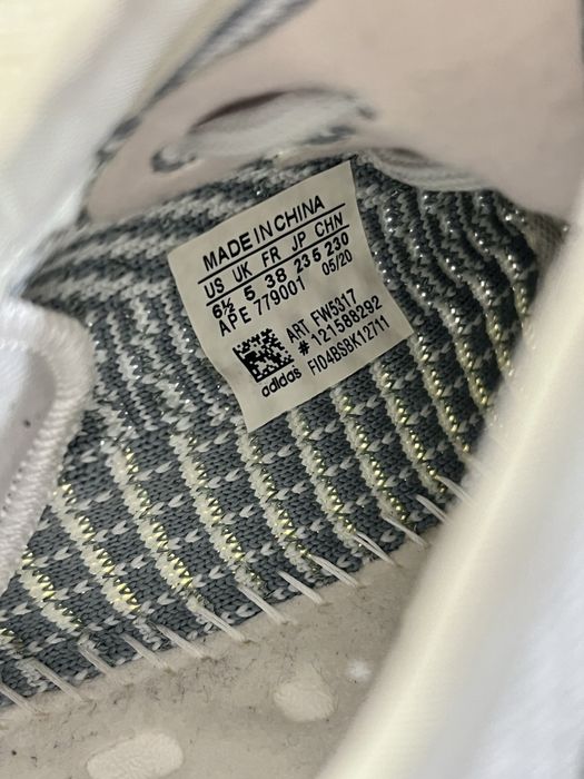 Рефлективные кроссовки Adidas Yeezy Boost 360 V2 - 37-37.5 р - 24 см