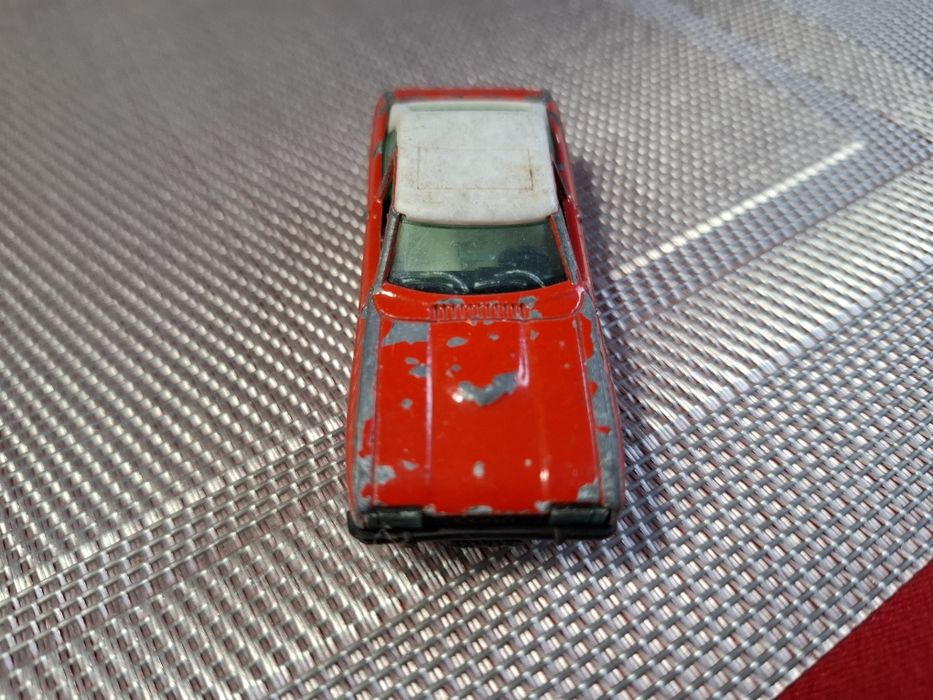 Majorette Ford Capri model samochodu