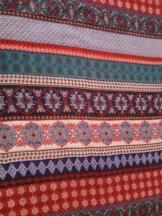 Шарф жіночий, Bershka,квітчасти