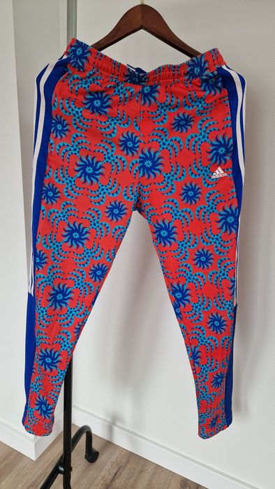 Dres Adidas Dres damski ADIDAS